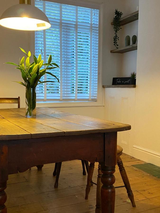 White Heather Terrace Villa โบวีเทรซี ภายนอก รูปภาพ