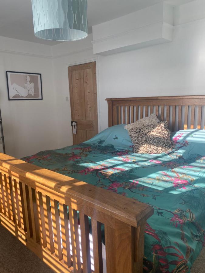 White Heather Terrace Villa โบวีเทรซี ภายนอก รูปภาพ